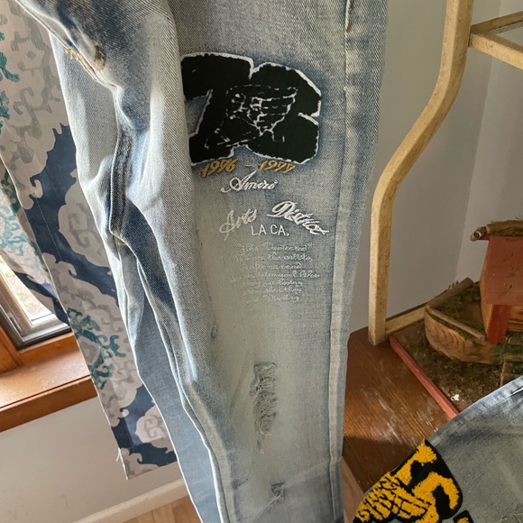 Vintage Style Embroidered Jeans